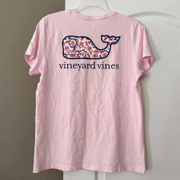 Vineyard Vines Cute Tees~2 bundle - Picture 10 of 11